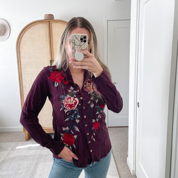 JOHNNY WAS Purple Floral Embroidered Long Sleeve Silk Top - Picture 5 of 12